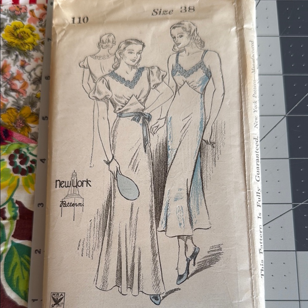 1930s New York Pattern #110 – Vintage Ladies’ Nightgown or Slip Dress – Size 38
